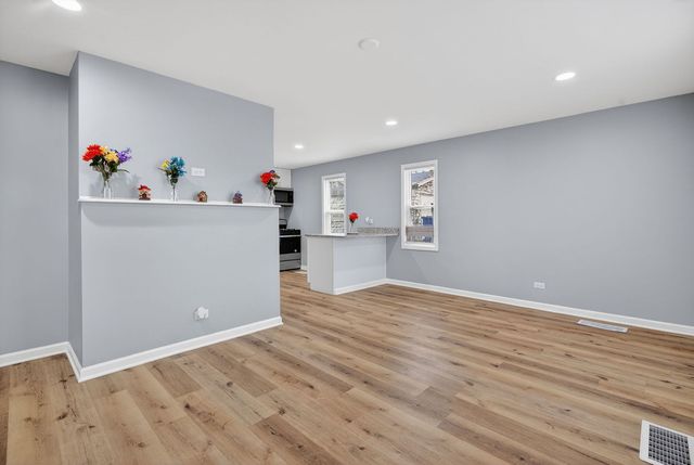 311 Sauk Trail, Park Forest, IL 60466