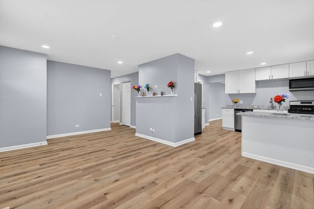 311 Sauk Trail, Park Forest, IL 60466