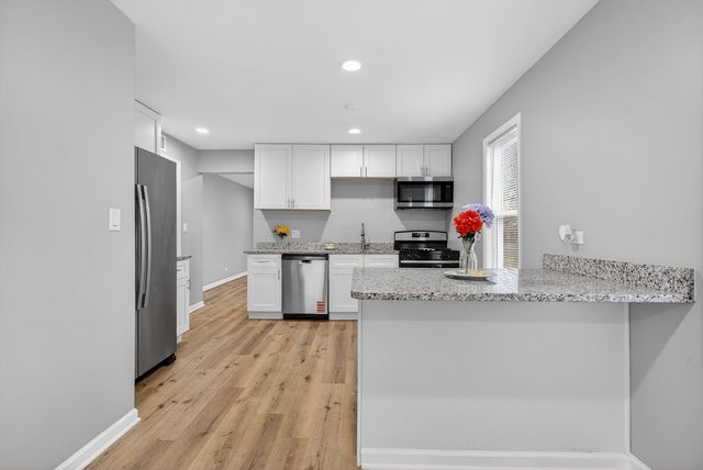 311 Sauk Trail, Park Forest, IL 60466