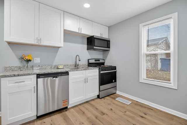 311 Sauk Trail, Park Forest, IL 60466