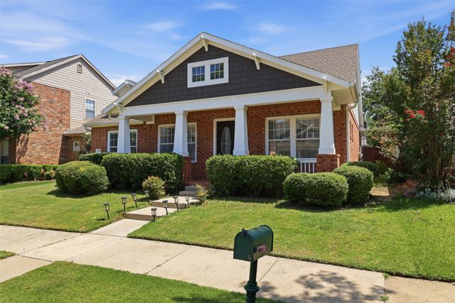 1744 Ivy Lane, Carrollton, TX 75007