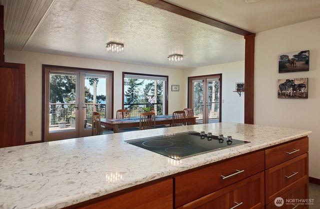 260 Rhodena Drive, Coupeville, WA 98239