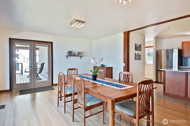 260 Rhodena Drive, Coupeville, WA 98239