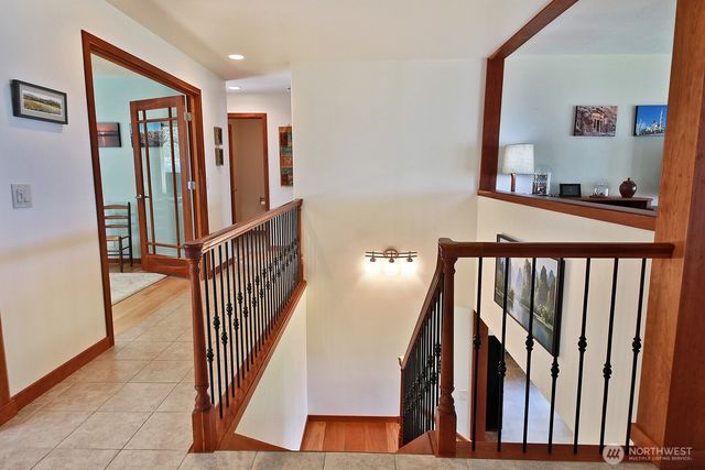 260 Rhodena Drive, Coupeville, WA 98239