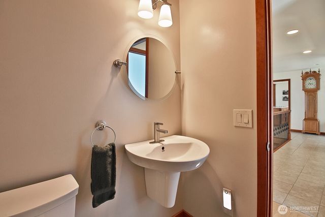 260 Rhodena Drive, Coupeville, WA 98239