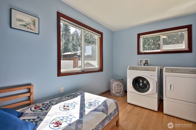 260 Rhodena Drive, Coupeville, WA 98239