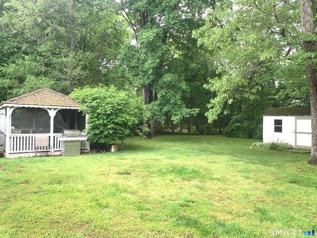 1 Gamma Avenue, Old Lyme, CT 06371