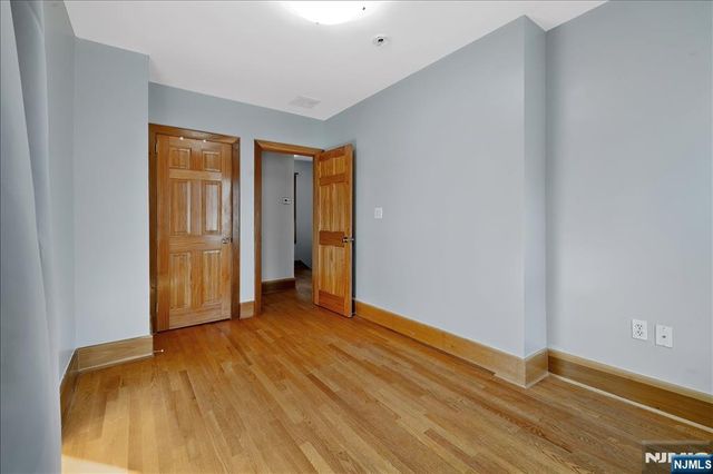 24-09 Rosalie Street, Fair Lawn, NJ 07410