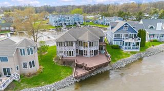 2349 Riverside Pointe Drive, St. Joseph Twp, MI 49085