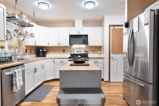 4919 106th St NE, Marysville, WA 98270