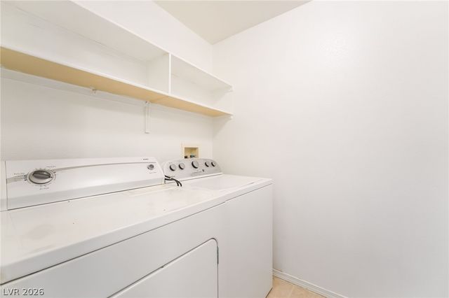 1050 East Cactus Avenue 2034, Las Vegas, NV 89183