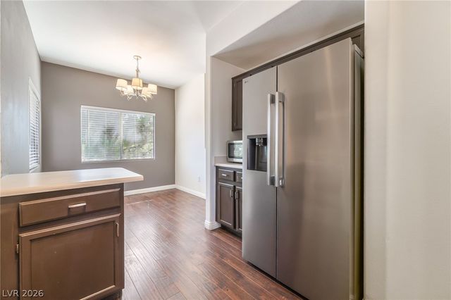 1050 East Cactus Avenue 2034, Las Vegas, NV 89183