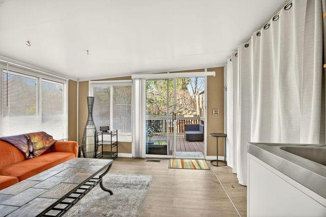 270 Morton Street, Ashland, OR 97520