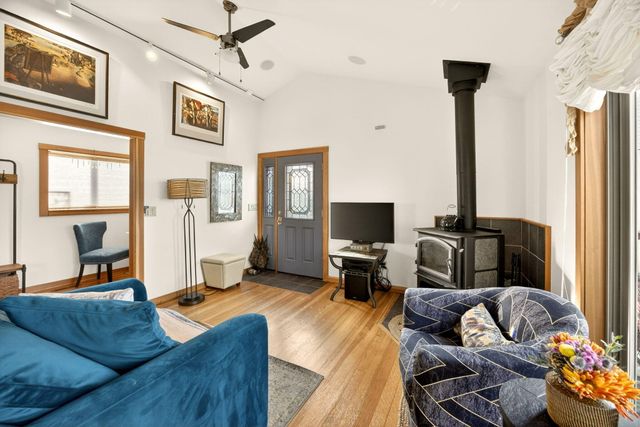 270 Morton Street, Ashland, OR 97520