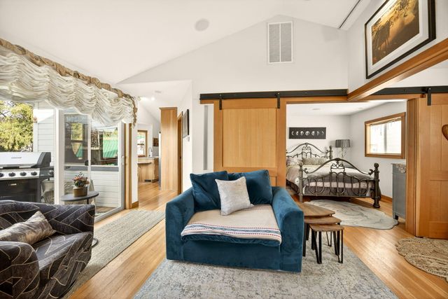 270 Morton Street, Ashland, OR 97520