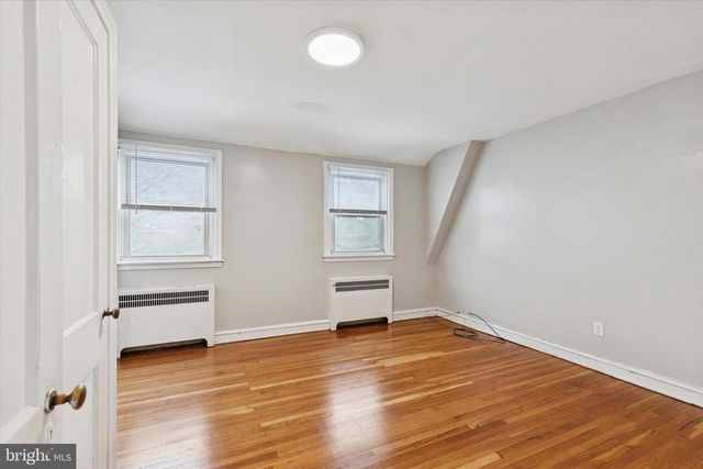 1505 E BARRINGER ST, Philadelphia, PA 19150