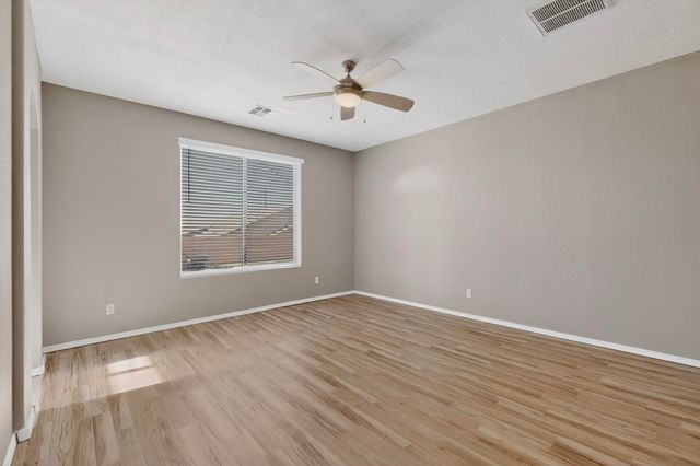 4712 Bienvenido A Casa, Santa Fe, NM 87507
