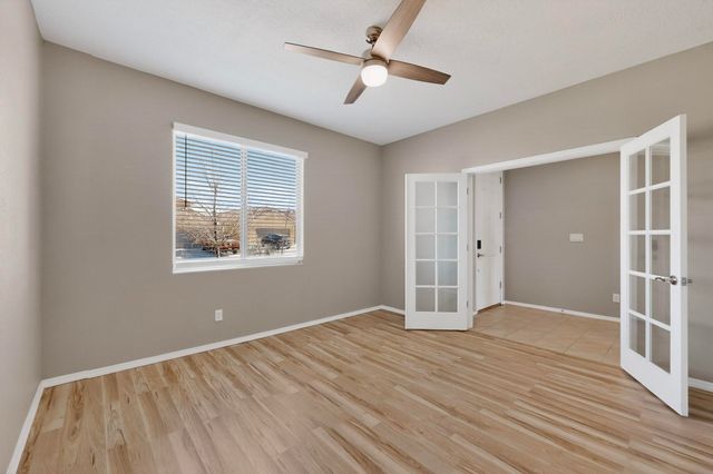 4712 Bienvenido A Casa, Santa Fe, NM 87507