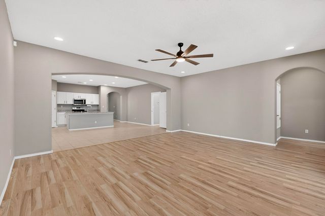 4712 Bienvenido A Casa, Santa Fe, NM 87507