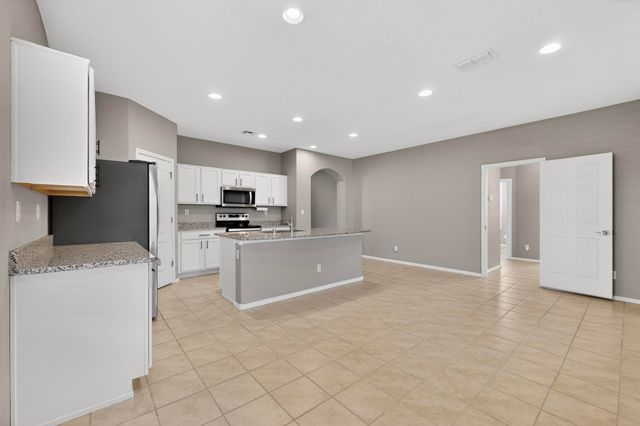 4712 Bienvenido A Casa, Santa Fe, NM 87507