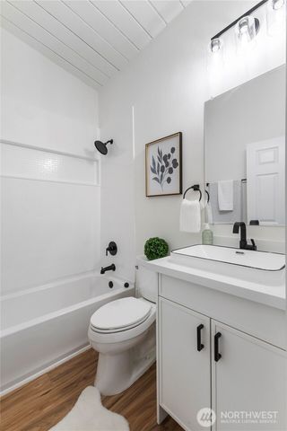 35631 13th Avenue SW, Federal Way, WA 98023