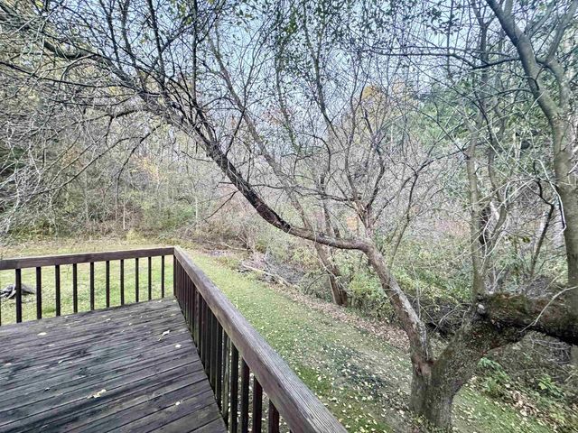 23561 Sandmire Hill Drive, Richland Center, WI 53581