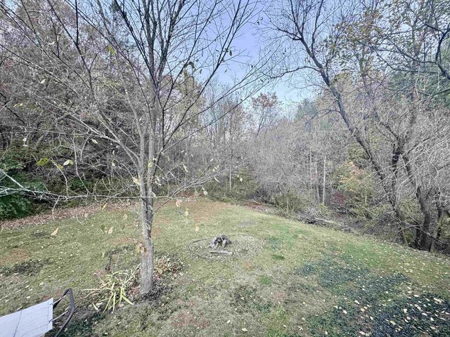 23561 Sandmire Hill Drive, Richland Center, WI 53581