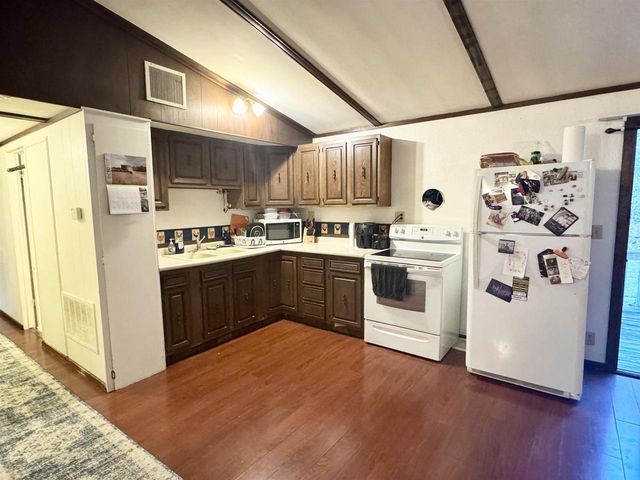 23561 Sandmire Hill Drive, Richland Center, WI 53581