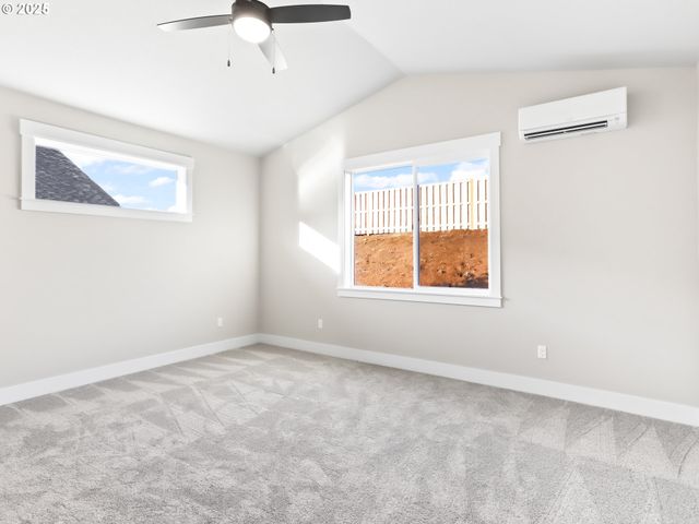 2239 E OTTER Loop 59, La Center, WA 98629