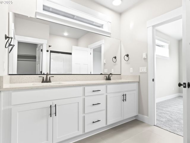 2239 E OTTER Loop 59, La Center, WA 98629