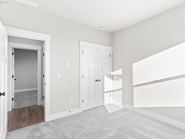 2239 E OTTER Loop 59, La Center, WA 98629