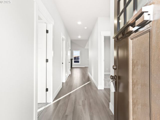 2239 E OTTER Loop 59, La Center, WA 98629