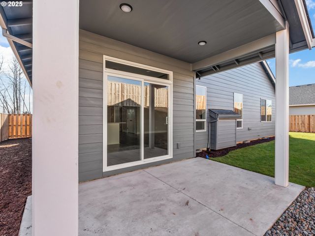 2239 E OTTER Loop 59, La Center, WA 98629