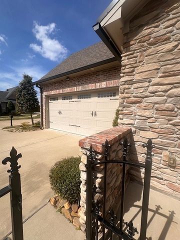 825 Galvez Avenue, Shreveport, LA 71115