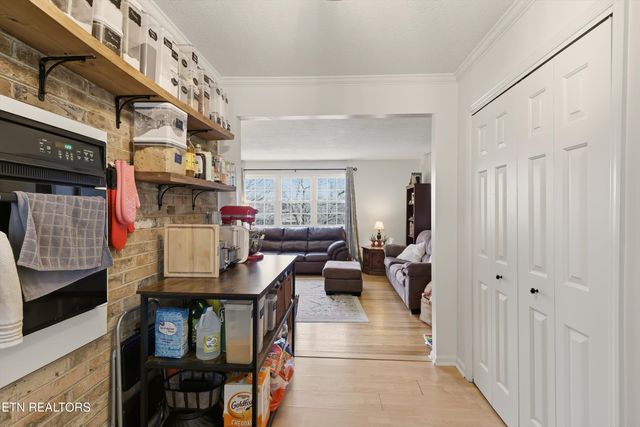 3421 Ironwood Rd, Knoxville, TN 37921