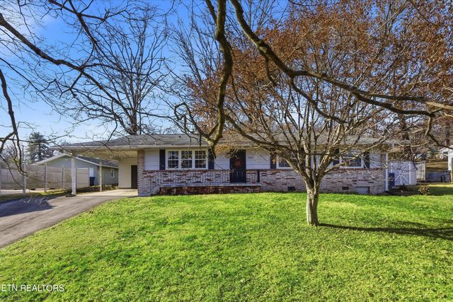3421 Ironwood Rd, Knoxville, TN 37921