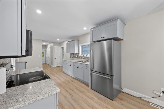 9 Highland Street, Boylston, MA 01505