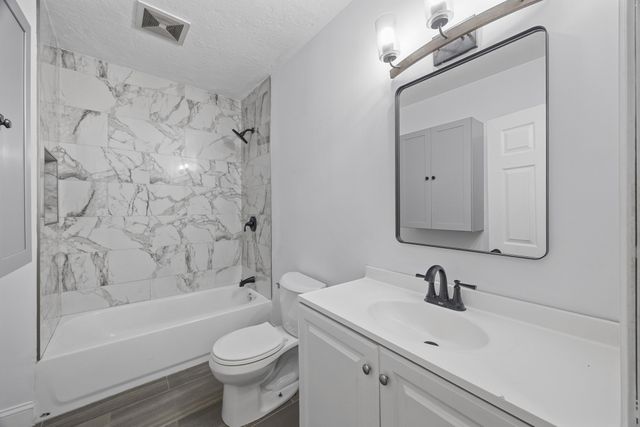 9 Highland Street, Boylston, MA 01505