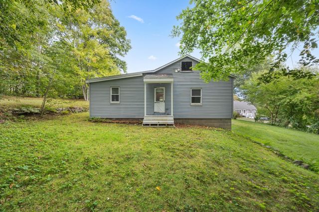 9 Highland Street, Boylston, MA 01505