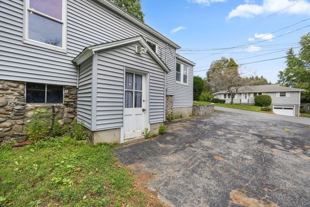 9 Highland Street, Boylston, MA 01505