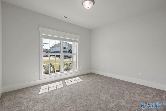 9128 Monteagle Boulevard, Owens Cross Roads, AL 35763