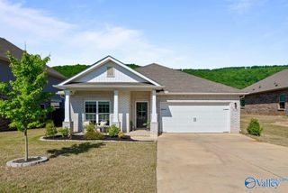 9128 Monteagle Boulevard, Owens Cross Roads, AL 35763