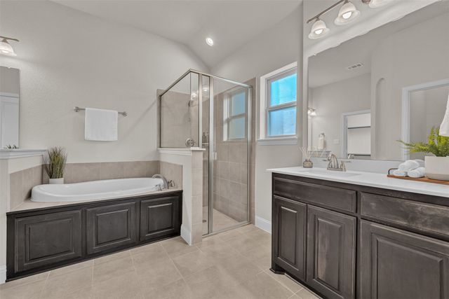 628 Waterford Way, Joshua, TX 76058