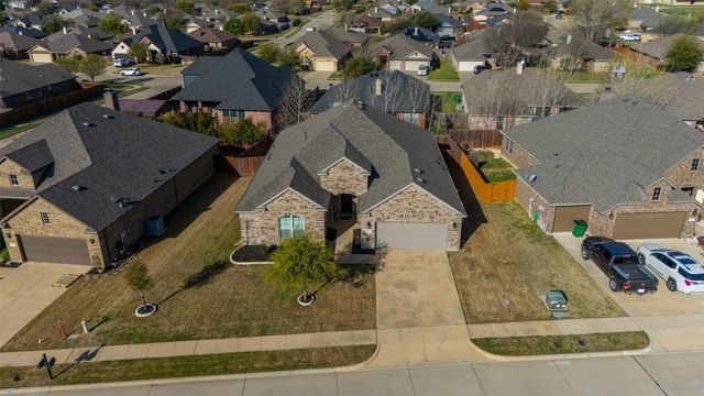 628 Waterford Way, Joshua, TX 76058
