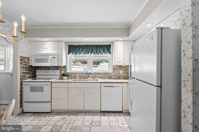 504 KUTZ CT, Reading, PA 19609