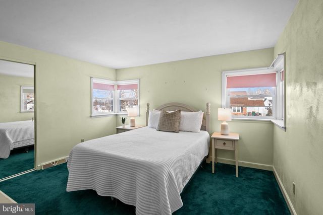 504 KUTZ CT, Reading, PA 19609