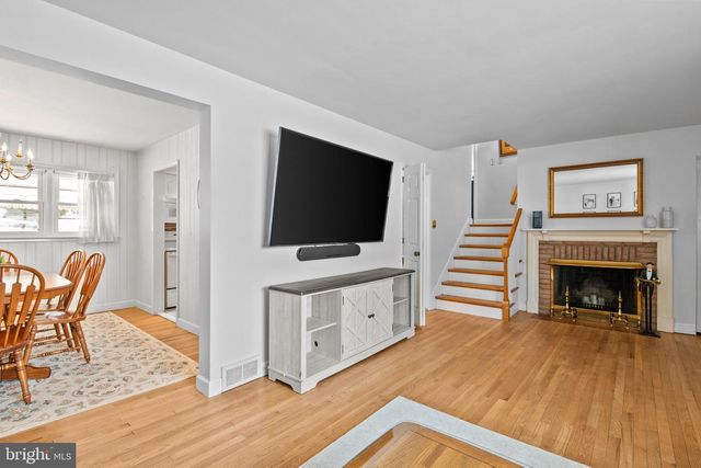 504 KUTZ CT, Reading, PA 19609