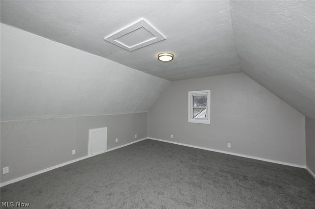 2255 Lake Road, Akron, OH 44312