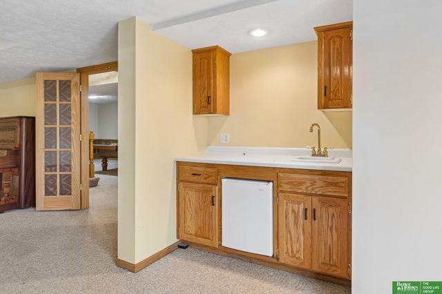 21900 W Angus Road, Gretna, NE 68028