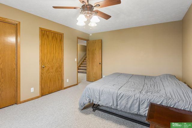 21900 W Angus Road, Gretna, NE 68028